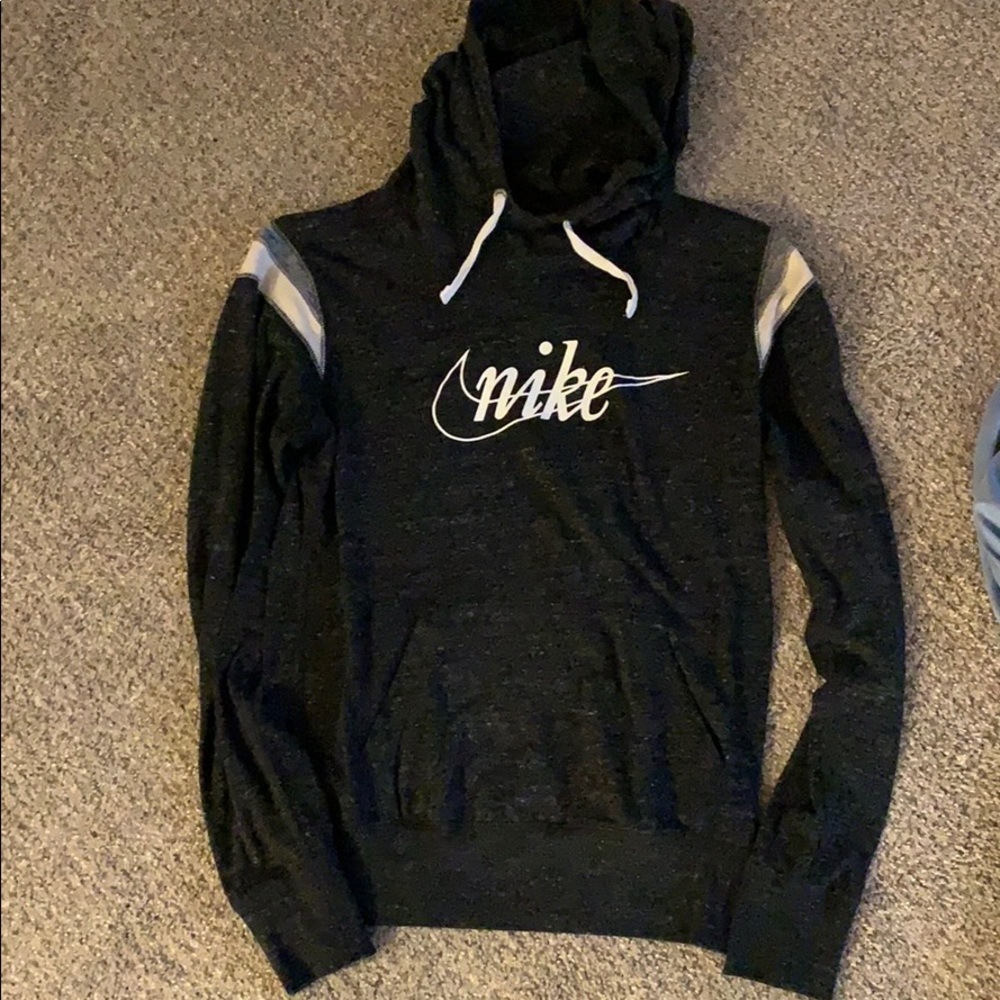 Never worn Nike vintage hoodie